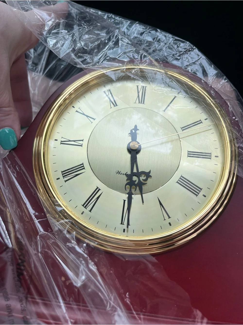 New vintage cherry colored Battery Operated Westminster mantle clock